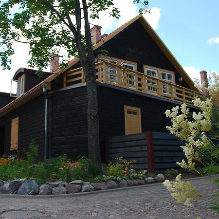 Saha Kluba Apartamenti Kuldīga Zimmer foto